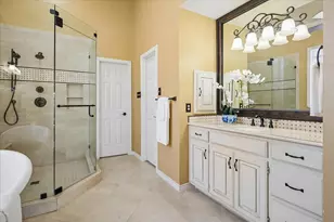 2204 Creekside Cir S, Irving, TX 75063 - Photo 27