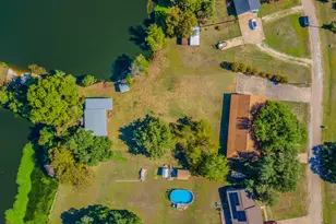 118 Spring Lake Dr, Lacy Lakeview, TX 76705 - Photo 25