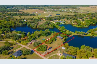 118 Spring Lake Drive, Lacy Lakeview, TX 76705 - Photo 3