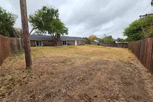 204 Mockingbird Ln, Weatherford, TX 76086 - Photo 19