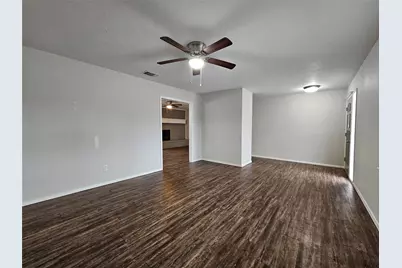 204 Mockingbird Lane, Weatherford, TX 76086 - Photo 5