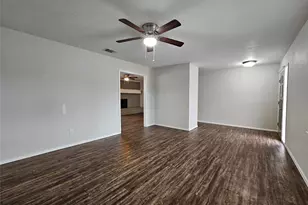 204 Mockingbird Ln, Weatherford, TX 76086 - Photo 5