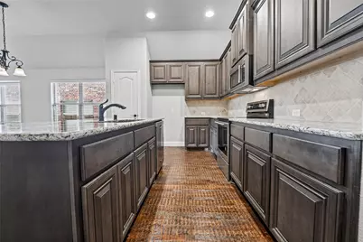 2107 Victoria Lane, Princeton, TX 75407 - Photo 5