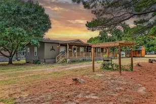 228 Newcastle Dr, Gordonville, TX 76245 - Photo 7
