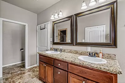 105 Water Lane, Crowley, TX 76036 - Photo 19