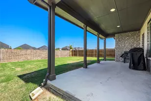 1708 Canals Dr, Little Elm, TX 75068 - Photo 33