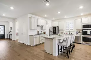 1708 Canals Dr, Little Elm, TX 75068 - Photo 5