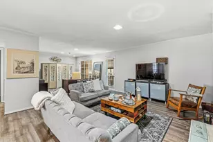 10578 High Hollows Dr, Dallas, TX 75230 - Photo 21