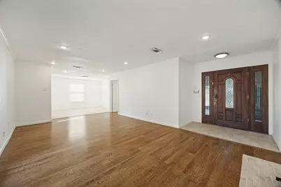 618 Newberry Drive, Richardson, TX 75080 - Photo 3