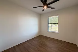 616 E Ave East, Midlothian, TX 76065 - Photo 11
