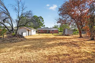 821 Circle Dr, Terrell, TX 75160 - Photo 25