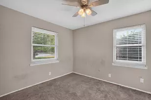 821 Circle Dr, Terrell, TX 75160 - Photo 21