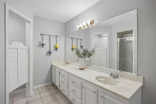 1902 Wyatt Dr, Garland, TX 75040 - Photo 17