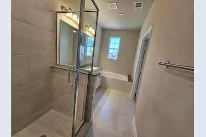 549 Hutchinson Lane, Lewisville, TX 75077 - Photo 9