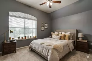 1008 Linden Dr, Burleson, TX 76028 - Photo 35