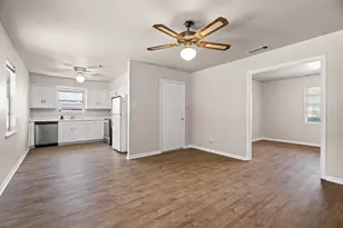 724 Chisholm Trail, Denton, TX 76209 - Photo 11