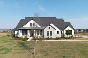 262 Vidrio Dr, Sunnyvale, TX 75182 - Photo 1