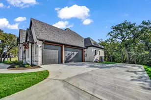 2024 Forest Bridge Dr, Azle, TX 76020 - Photo 7