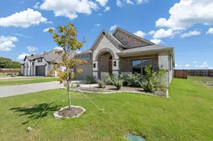 2452 Acacia Rd, Cleburne, TX 76033 - Photo 1