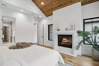 6915 Middle Cove Drive, Dallas, TX 75248 - Photo 15