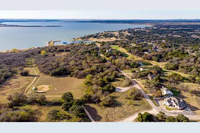 27020 Stonewood Drive, Whitney, TX 76692 - Photo 27