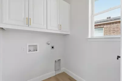 2600 Almanzor Avenue, Irving, TX 75062 - Photo 35