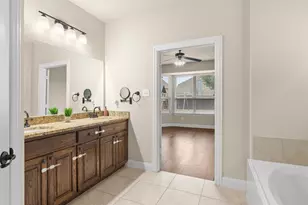 10700 Lariat Trail Dr, McKinney, TX 75072 - Photo 23