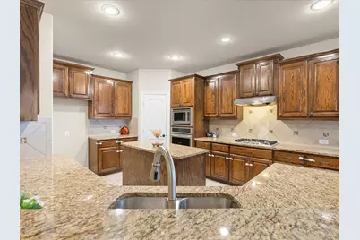 10700 Lariat Trail Drive, McKinney, TX 75072 - Photo 11