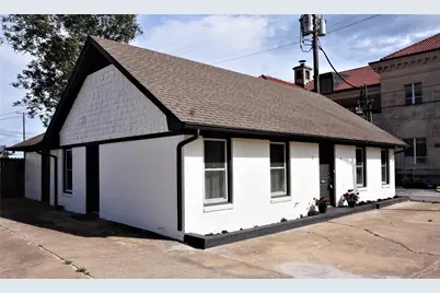 214 N Rusk Avenue, Denison, TX 75020 - Photo 1
