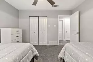 2030 Klondike St, Grand Prairie, TX 75050 - Photo 9