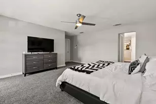 2030 Klondike St, Grand Prairie, TX 75050 - Photo 7