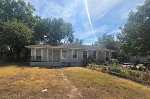 1508 Maple Dr, Garland, TX 75042 - Photo 1