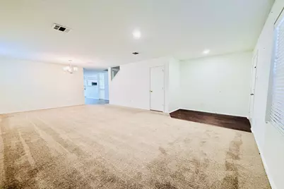 7909 Mosstree Drive, Arlington, TX 76001 - Photo 9