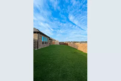 1809 Hidden Creek Drive, Midlothian, TX 76065 - Photo 5