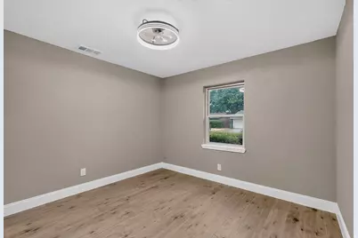 4037 Salem Drive, Garland, TX 75043 - Photo 33