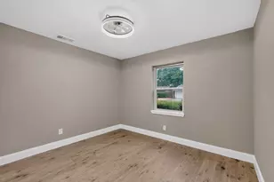 4037 Salem Dr, Garland, TX 75043 - Photo 33
