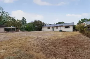 4037 Salem Dr, Garland, TX 75043 - Photo 39