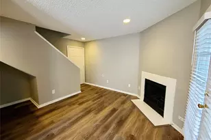 1901 N Fitzhugh Ave, Dallas, TX 75204 - Photo 5