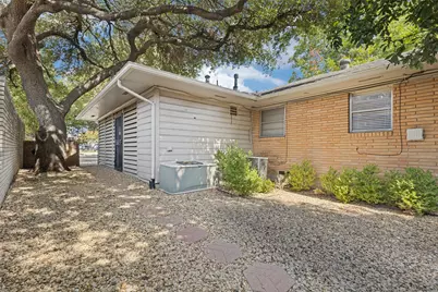 3501 Northwest Parkway, University Park, TX 75225 - Photo 11