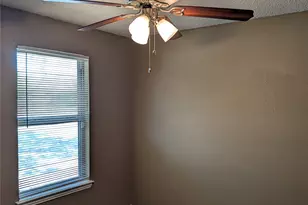 5325 Weddington Ct, Fort Worth, TX 76133 - Photo 13