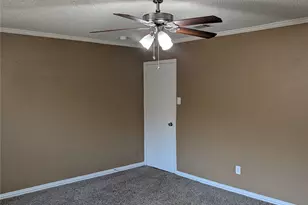 5325 Weddington Ct, Fort Worth, TX 76133 - Photo 19
