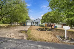 301 Pasley St, Waxahachie, TX 75165 - Photo 15