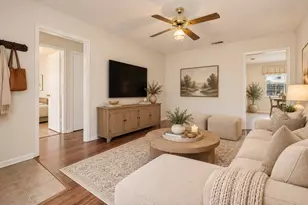 511 N Cherry St, Aubrey, TX 76227 - Photo 5