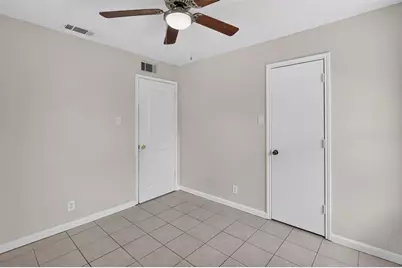 1805 McQueary Street #1807, Arlington, TX 76012 - Photo 13