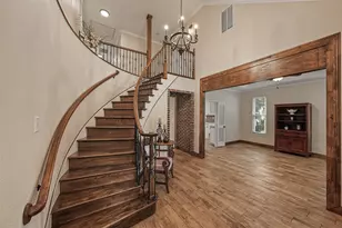 1800 Trail Lake Dr, Euless, TX 76039 - Photo 13