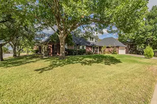 1800 Trail Lake Dr, Euless, TX 76039 - Photo 3