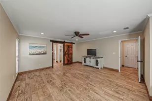 1800 Trail Lake Dr, Euless, TX 76039 - Photo 27