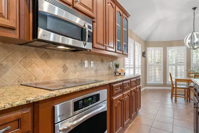 8151 Holliday Road, Lantana, TX 76226 - Photo 17