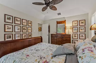 5221 Wood Creek Ln, Garland, TX 75044 - Photo 13