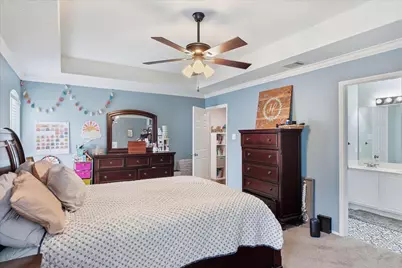 6025 Kimberly Court, Haltom City, TX 76137 - Photo 9